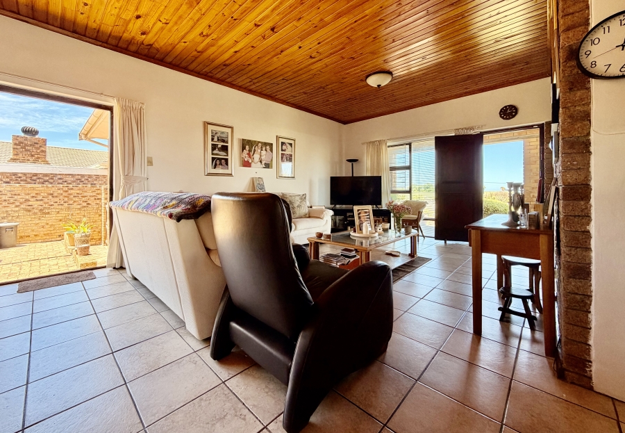 3 Bedroom Property for Sale in Onrus Western Cape